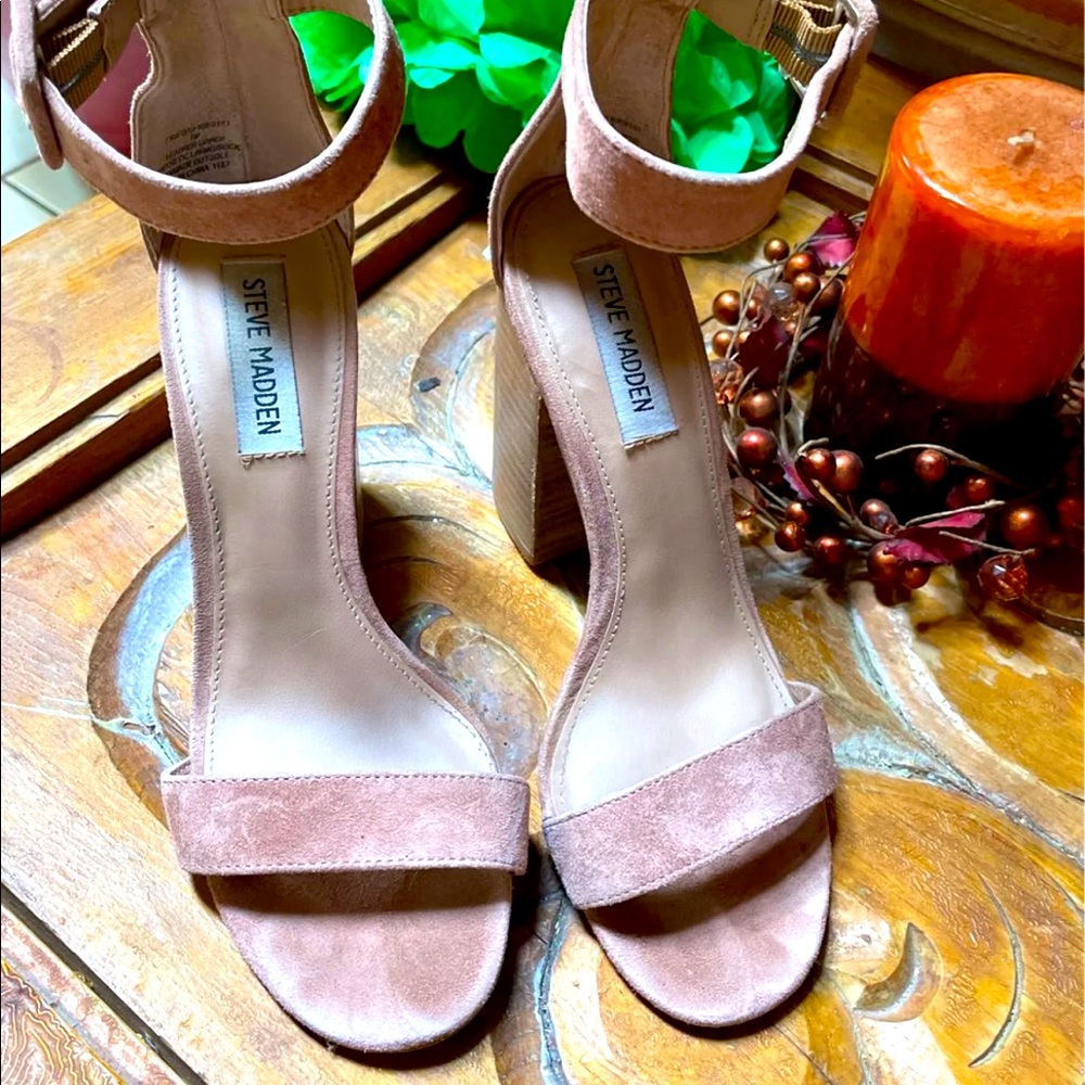 Steve Madden Pumps